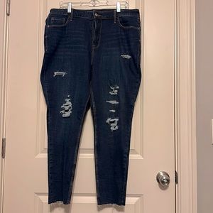 Old Navy Rockstar, high rise, super skinny size 16 frayed jeggings